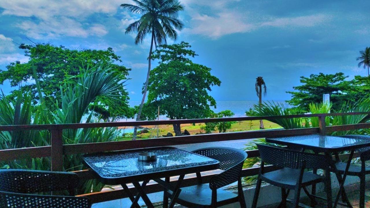 Namaste Hotel & Restaurant Libreville Buitenkant foto